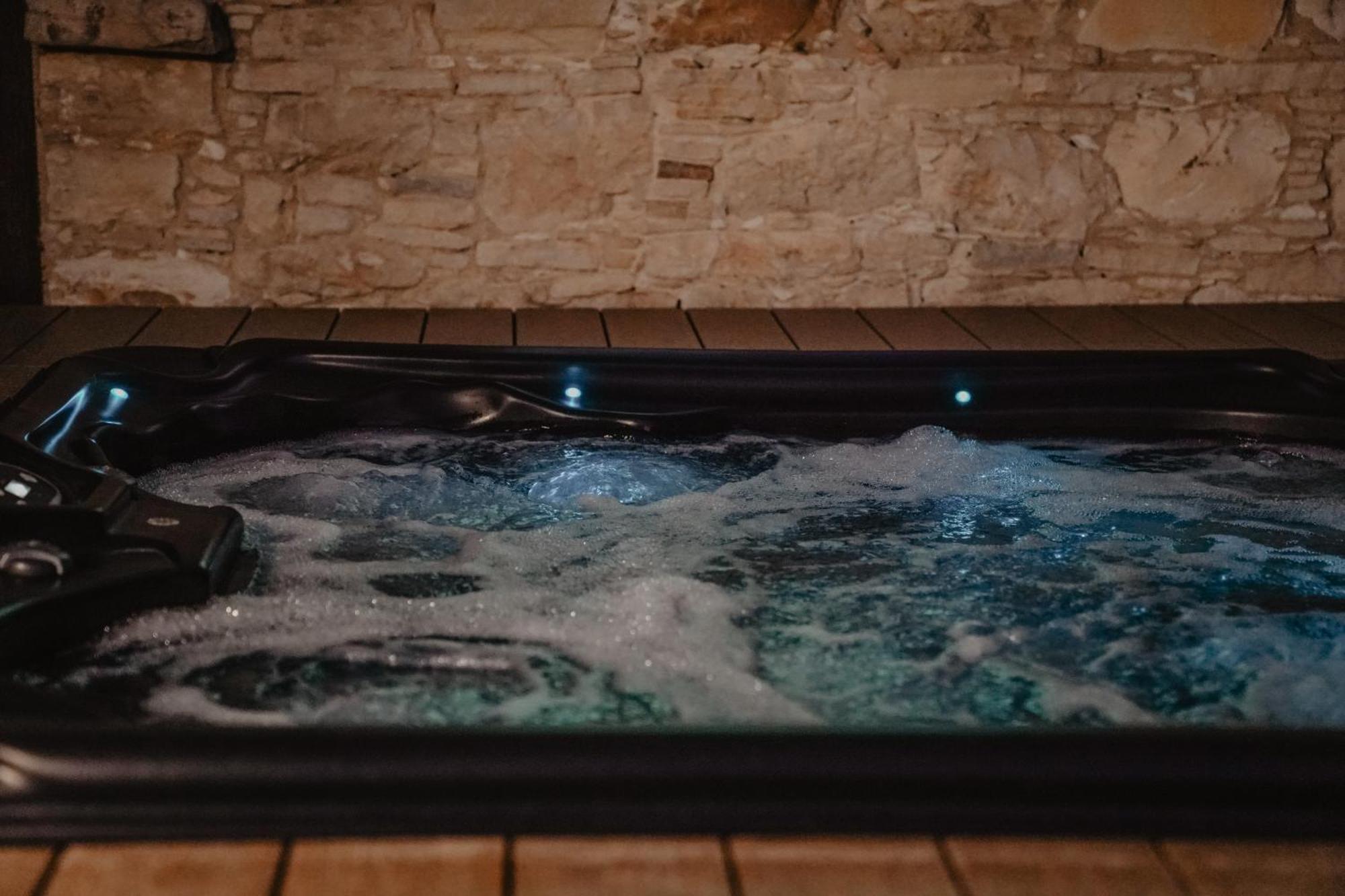 The Stonehouse Suites With Private Bath Spas Lemesos Exteriér fotografie